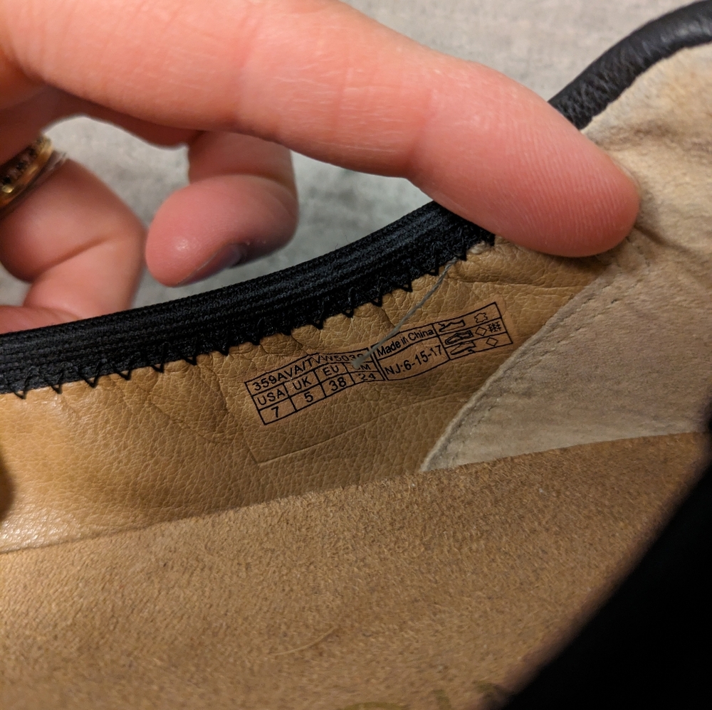 Vionic Ballet Flats - Picture 4 of 7